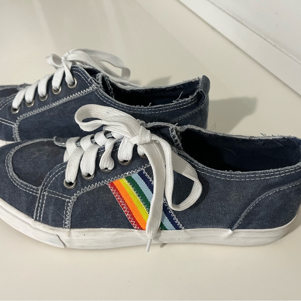 Pop Comfort Fit 9.5 Rainbow 🌈 Denim Shoes - Picture 9 of 9